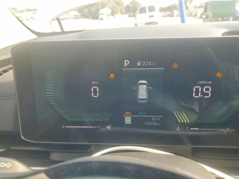 2026 Kia Carnival მანქანა იყიდება აუქციონზე, vin: KNDNB5K36T6586435, აუქციონის ნომერი: 63259966