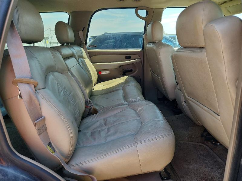 64286606 :رقم المزاد ، 1GNEC13TX2J100507 vin ، 2002 Chevrolet Tahoe مزاد بيع