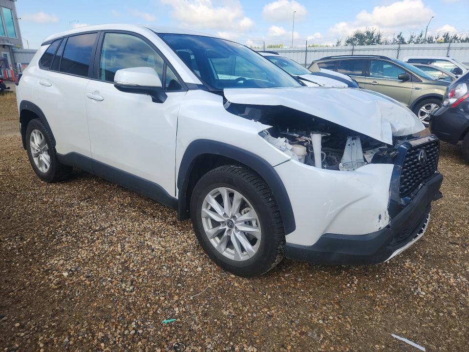 Продажа на аукционе авто 2022 Toyota Corolla Cross, vin: 7MUCAABG2NV013076, номер лота: 64657376