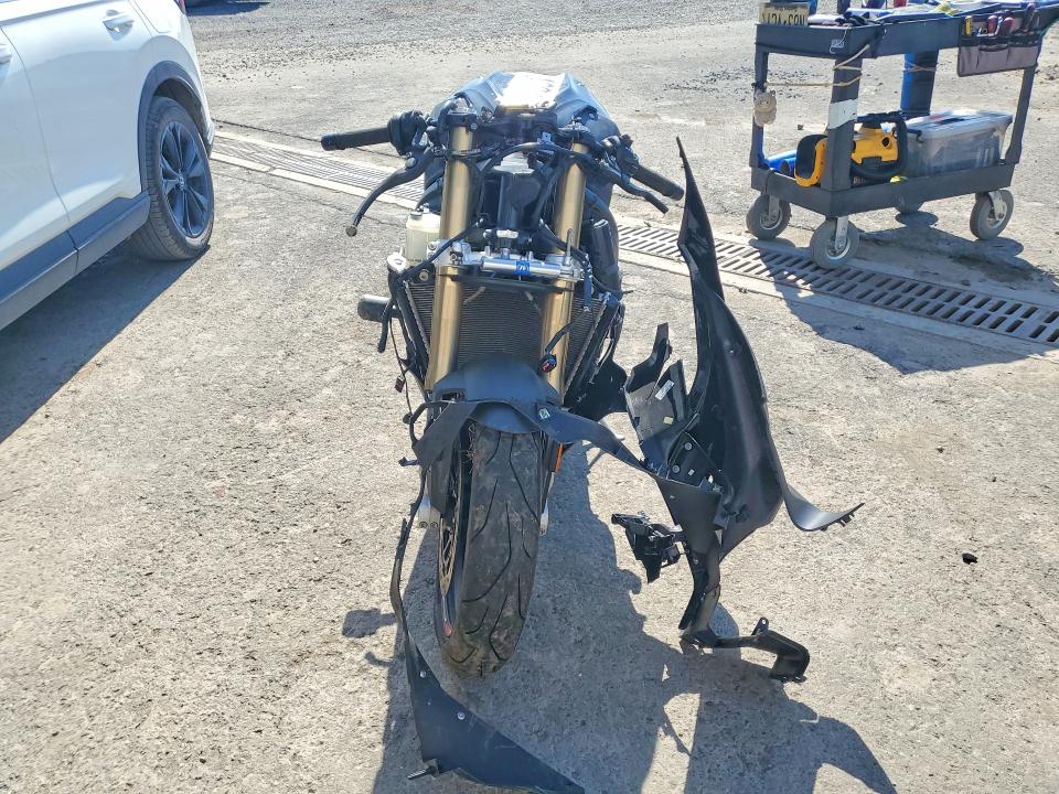 63342246 :رقم المزاد ، WB10E6303P6H69521 vin ، 2023 Bmw S 1000 مزاد بيع