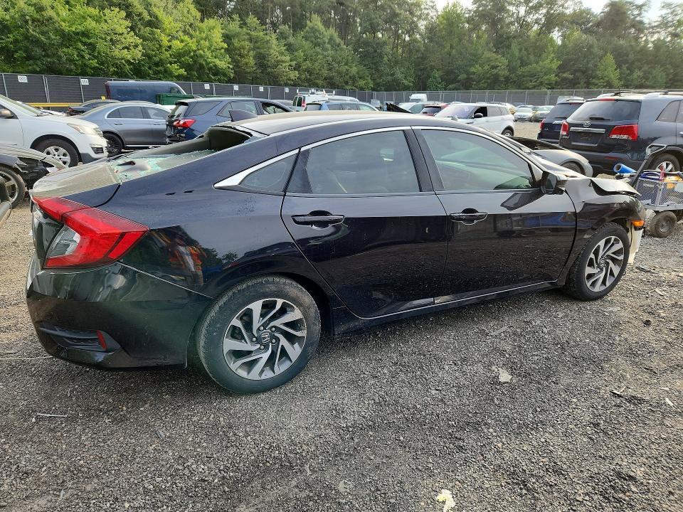 Aukcja sprzedaży 2017 Honda Civic, vin: 2HGFC2F74HH530658, numer aukcji: 66667426