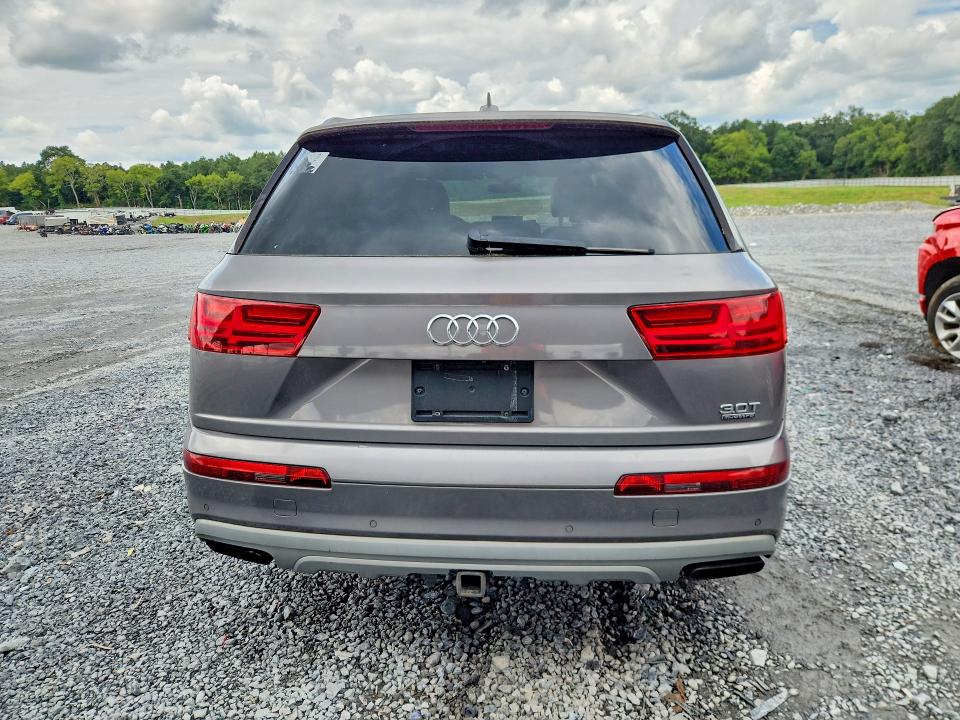 2017 Audi Q7 მანქანა იყიდება აუქციონზე, vin: WA1AAAF76HD019727, აუქციონის ნომერი: 63802036