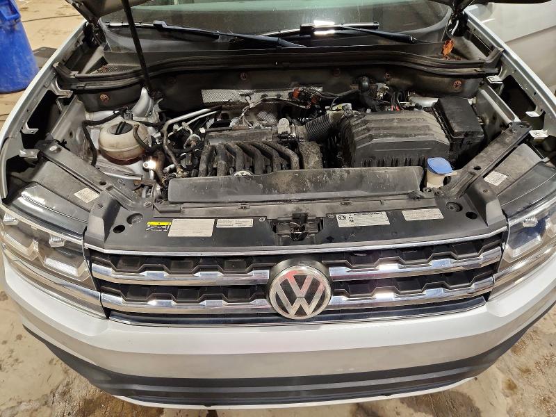 64614696 :رقم المزاد ، 1V2MR2CA4JC502158 vin ، 2018 Volkswagen Atlas مزاد بيع