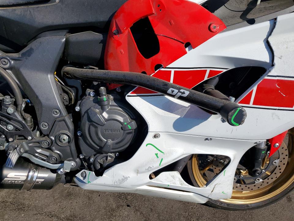 2022 Yamaha Yzfr7 მანქანა იყიდება აუქციონზე, vin: JYARM38YXNA001242, აუქციონის ნომერი: 61730556