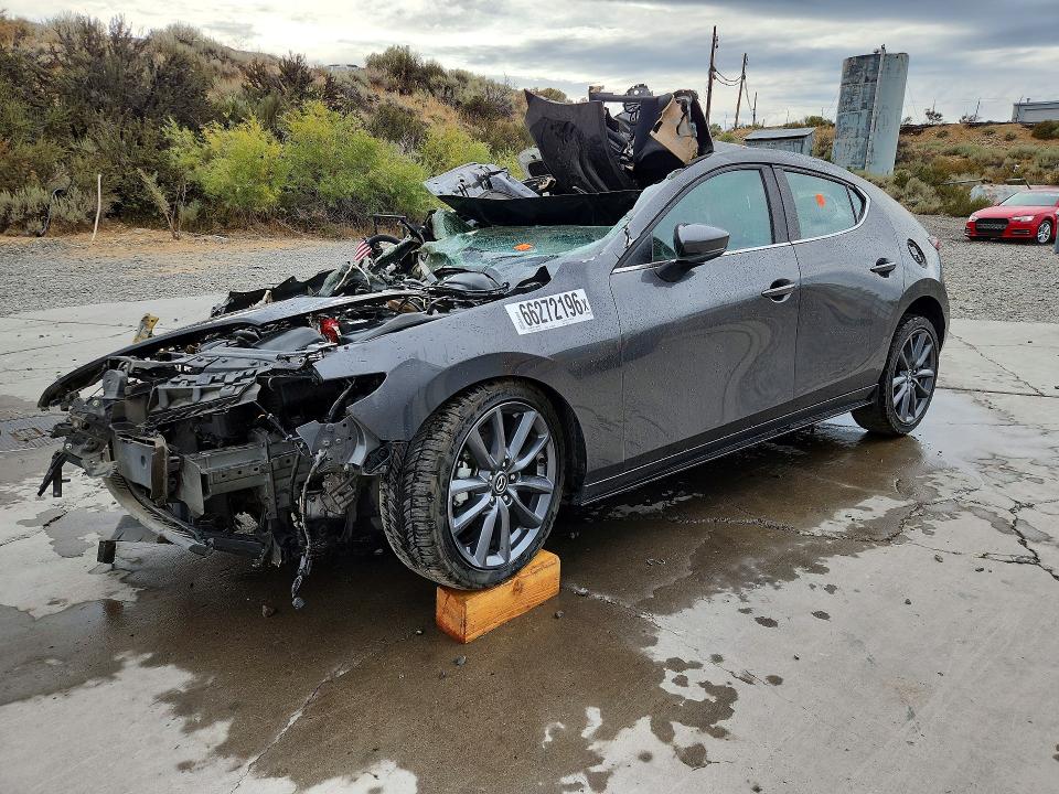 Продаж на аукціоні авто 2019 Mazda 3, vin: JM1BPAMMXK1141761, номер лоту: 66272196