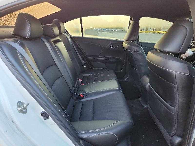 65085076 :رقم المزاد ، 1HGCR2F50HA178306 vin ، 2017 Honda Accord مزاد بيع