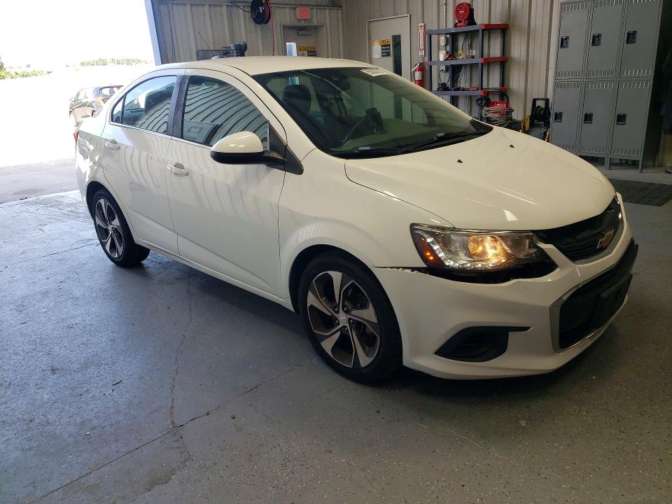 2018 Chevrolet Sonic მანქანა იყიდება აუქციონზე, vin: 1G1JF5SB7J4141245, აუქციონის ნომერი: 65558796