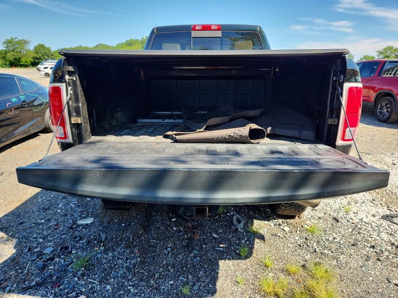 63646926 :رقم المزاد ، 3C6UR5FL2HG562387 vin ، 2017 Ram 2500 مزاد بيع