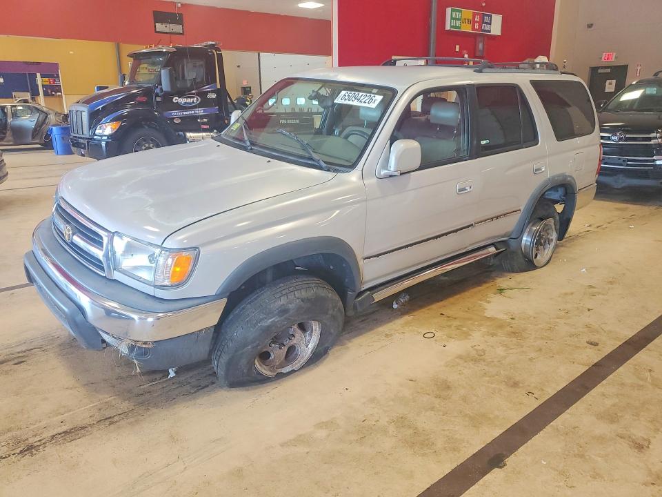 65094226 :رقم المزاد ، JT3GN86R3Y0142234 vin ، 2000 Toyota 4runner مزاد بيع