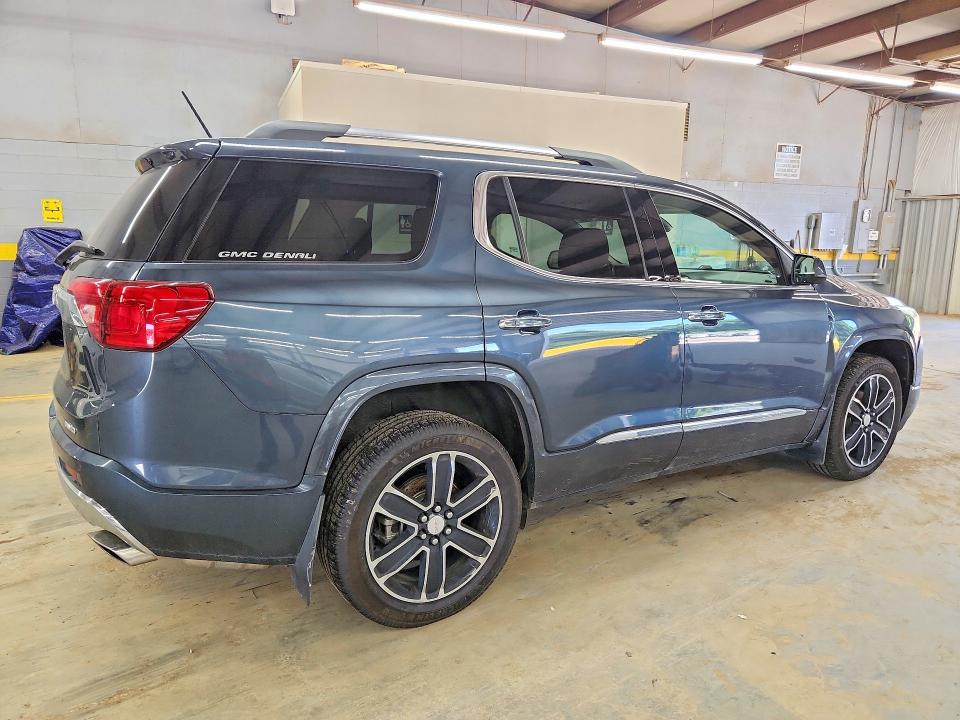 66094546 :رقم المزاد ، 1GKKNXLS1KZ242055 vin ، 2019 Gmc Acadia مزاد بيع