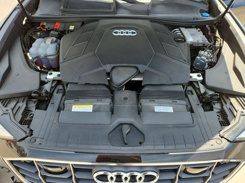 63648226 :رقم المزاد ، WA1BVBF17PD008552 vin ، 2023 Audi Q8 مزاد بيع