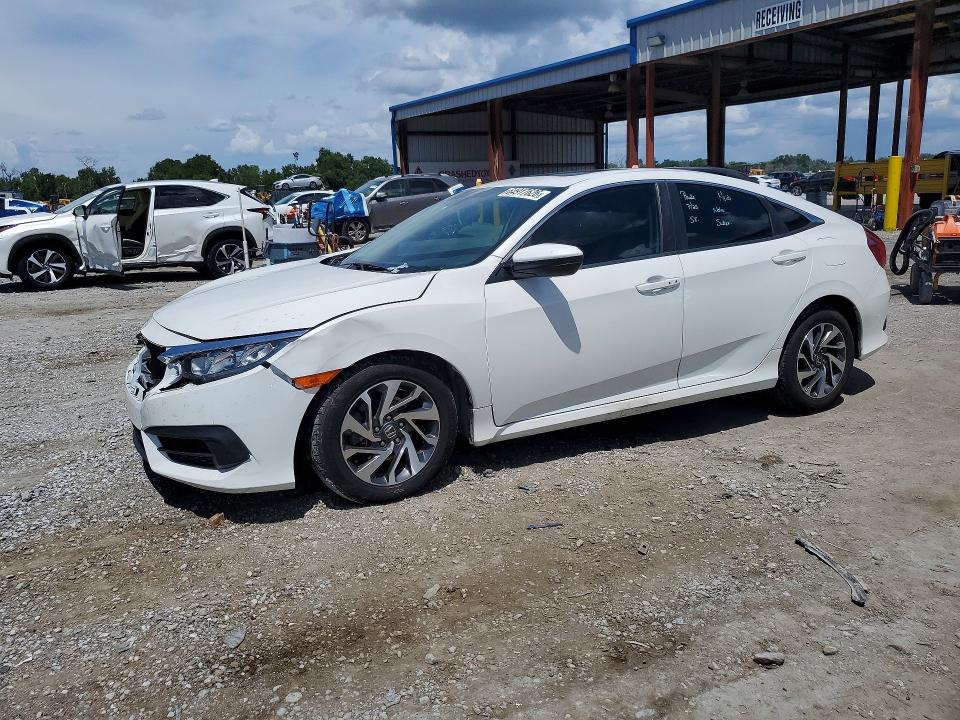 Auction sale of the 2018 Honda Civic, vin: 2HGFC2F71JH576132, lot number: 64917626