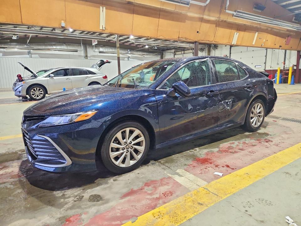 Продаж на аукціоні авто 2021 Toyota Camry, vin: 4T1C11BK3MU024933, номер лоту: 65681206