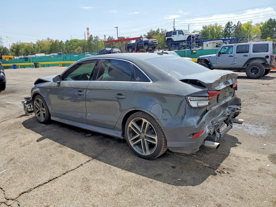 64386366 :رقم المزاد ، WAUJ8GFF8J1030079 vin ، 2018 Audi A3 مزاد بيع