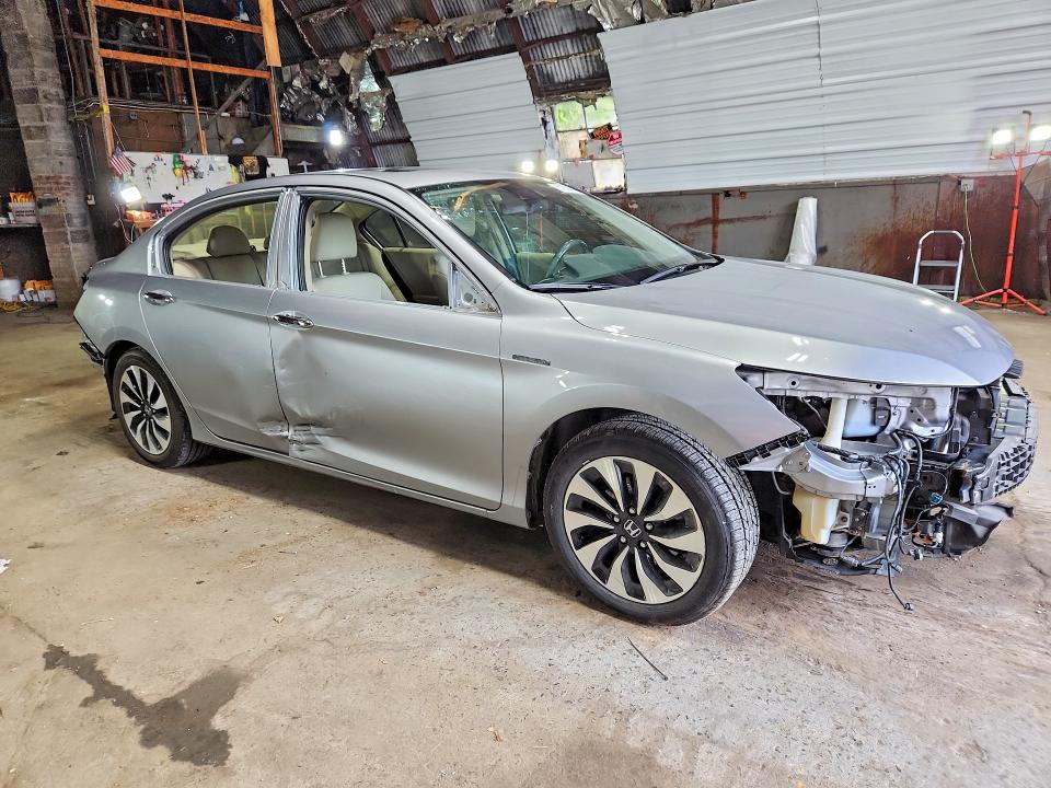 2017 Honda Accord მანქანა იყიდება აუქციონზე, vin: JHMCR6F56HC011652, აუქციონის ნომერი: 67330816