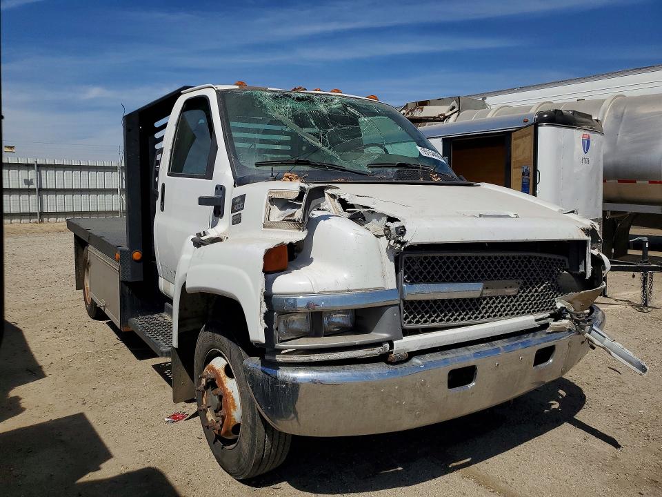 65154426 :رقم المزاد ، 1GBE4C1245F501090 vin ، 2005 Chevrolet C4500 مزاد بيع