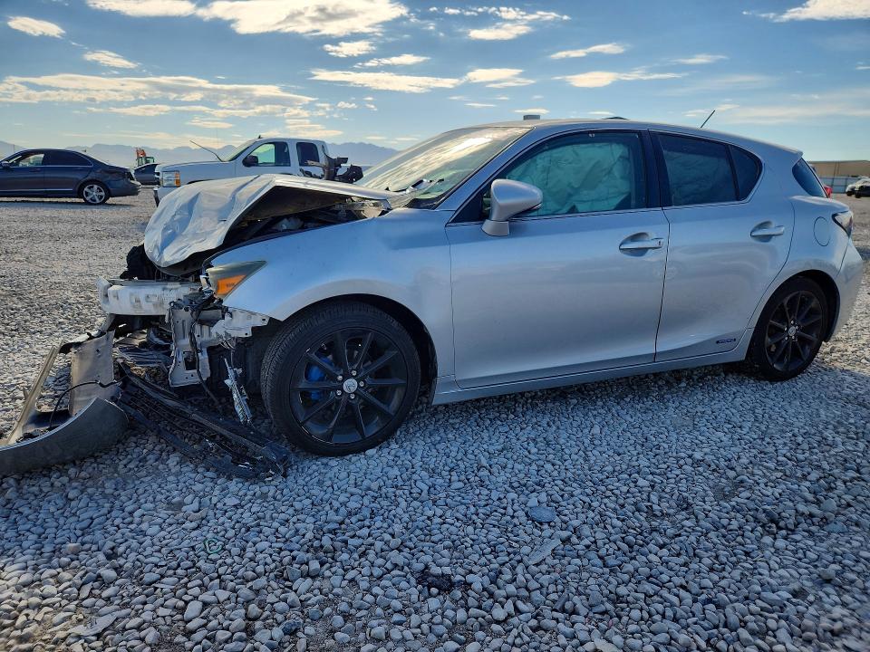 65416926 :رقم المزاد ، JTHKD5BH2B2010869 vin ، 2011 Lexus Ct مزاد بيع