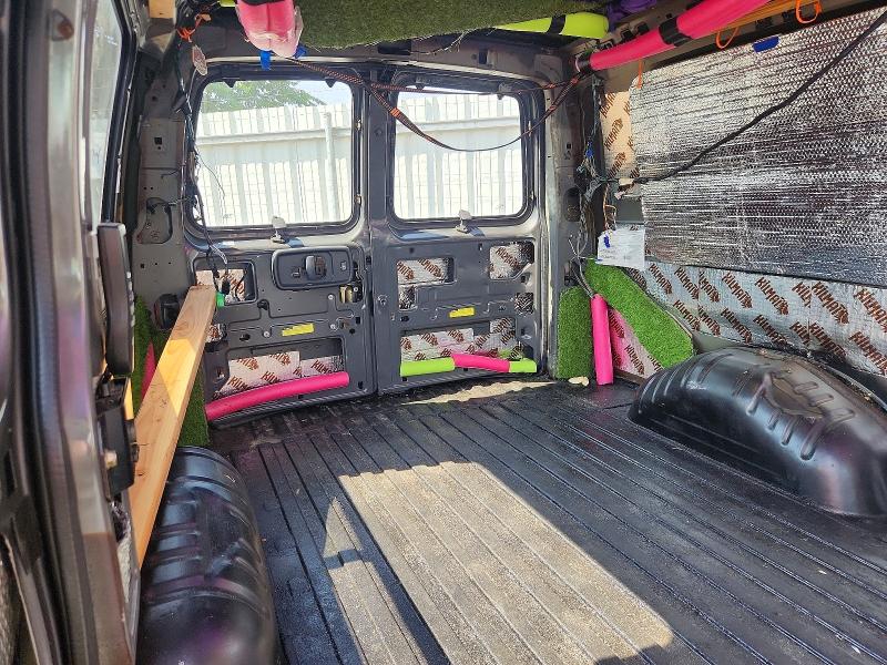 63420466 :رقم المزاد ، 1GBFG15M9X1142783 vin ، 1999 Chevrolet Express G1500 مزاد بيع