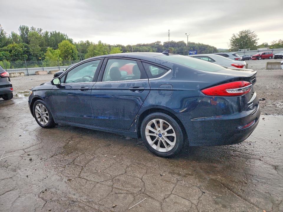 2020 Ford Fusion მანქანა იყიდება აუქციონზე, vin: 3FA6P0HDXLR166159, აუქციონის ნომერი: 64132866