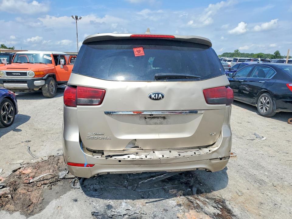 Продажа на аукционе авто 2015 Kia Sedona, vin: KNDMC5C15F6020552, номер лота: 65808546