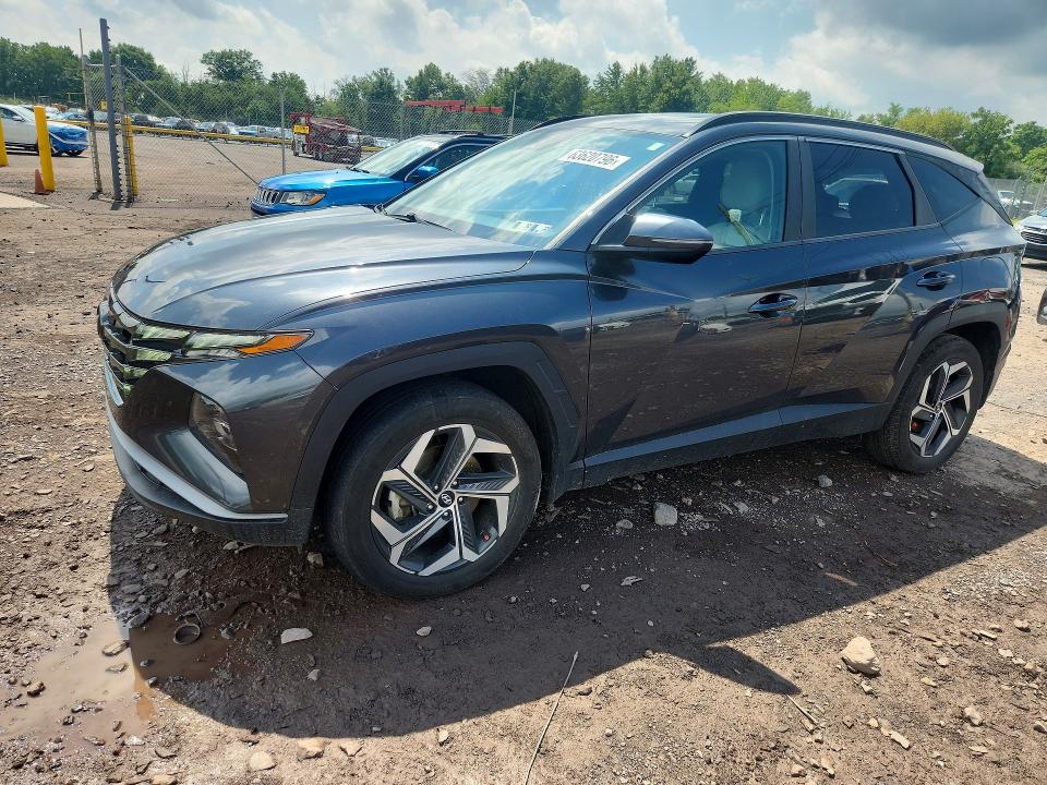 63620796 :رقم المزاد ، 5NMJCCAEXNH061791 vin ، 2022 Hyundai Tucson مزاد بيع