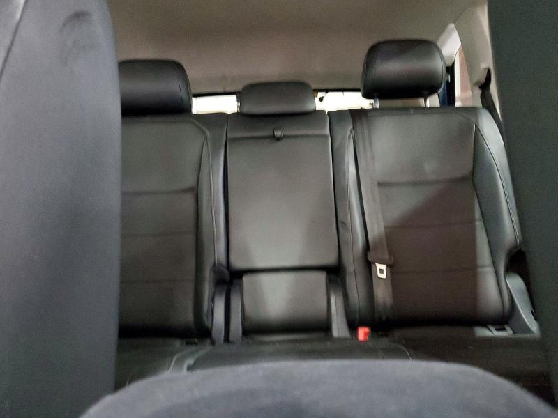 62724356 :رقم المزاد ، 3VV2B7AX8JM192663 vin ، 2018 Volkswagen Tiguan مزاد بيع
