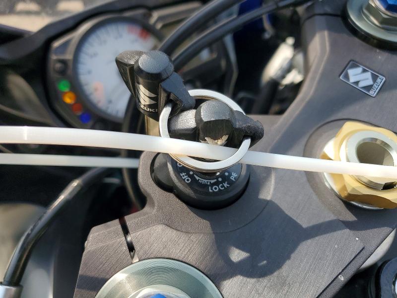 2007 Suzuki Gsx-r750 მანქანა იყიდება აუქციონზე, vin: JS1GR7KA972105972, აუქციონის ნომერი: 62930056