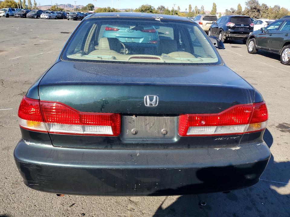 2001 Honda Accord მანქანა იყიდება აუქციონზე, vin: 1HGCG16591A063547, აუქციონის ნომერი: 65150376