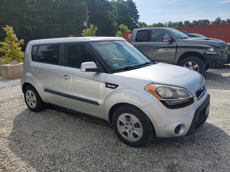 Продаж на аукціоні авто 2013 Kia Soul, vin: KNDJT2A5XD7754778, номер лоту: 64563296