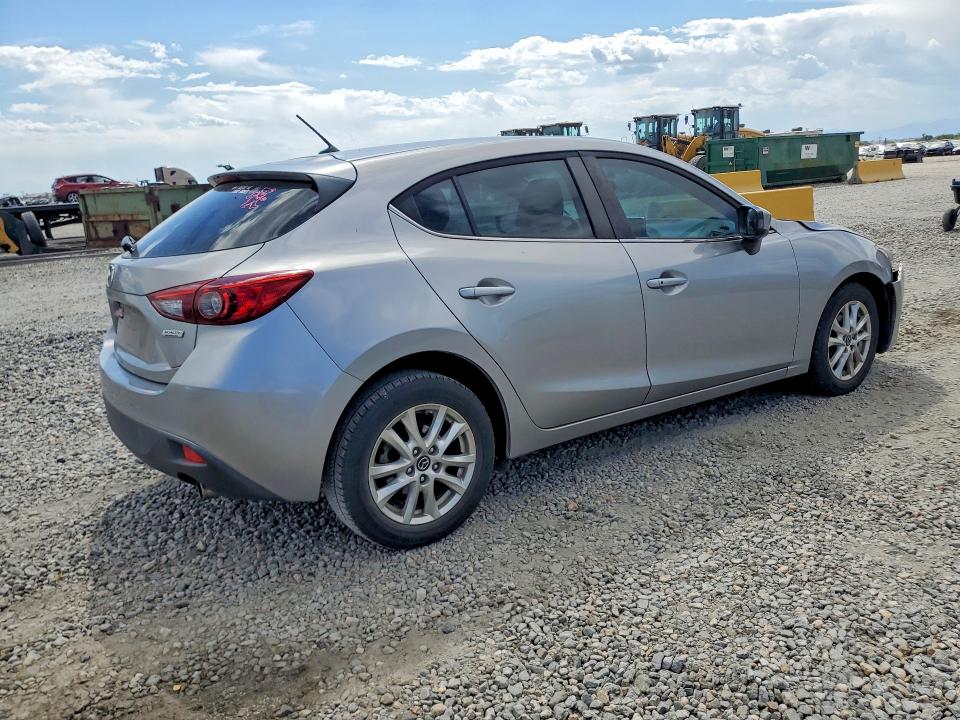66059706 :رقم المزاد ، 3MZBM1L79FM189195 vin ، 2015 Mazda 3 مزاد بيع