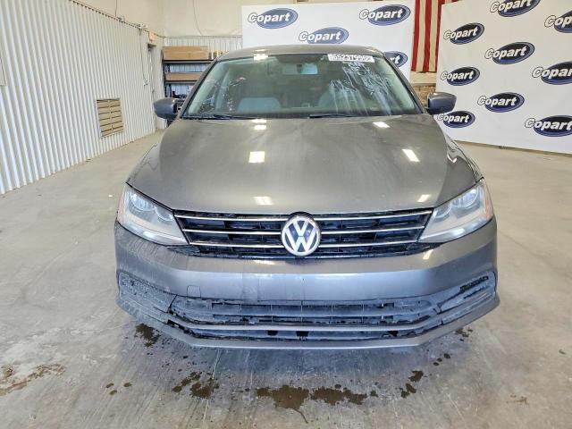 65237996 :رقم المزاد ، 3VW2B7AJ6HM348068 vin ، 2017 Volkswagen Jetta مزاد بيع