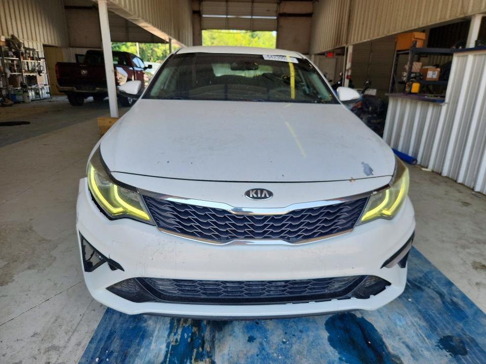 2019 Kia Optima მანქანა იყიდება აუქციონზე, vin: 5XXGT4L33KG354759, აუქციონის ნომერი: 64239926