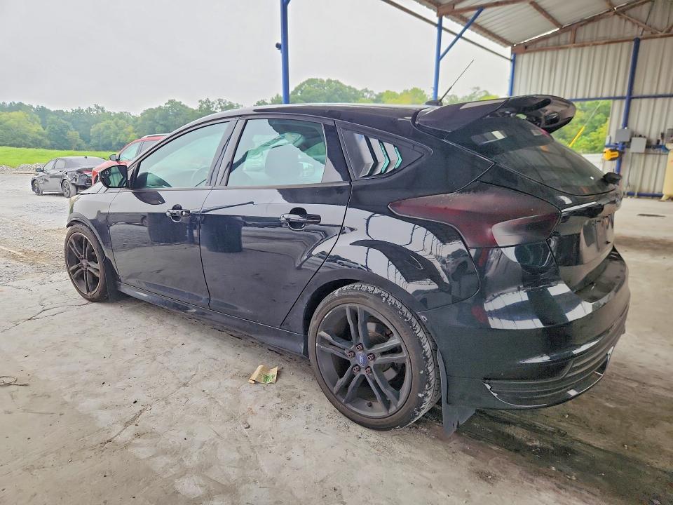66750966 :رقم المزاد ، 1FADP3L94GL244063 vin ، 2016 Ford Focus مزاد بيع