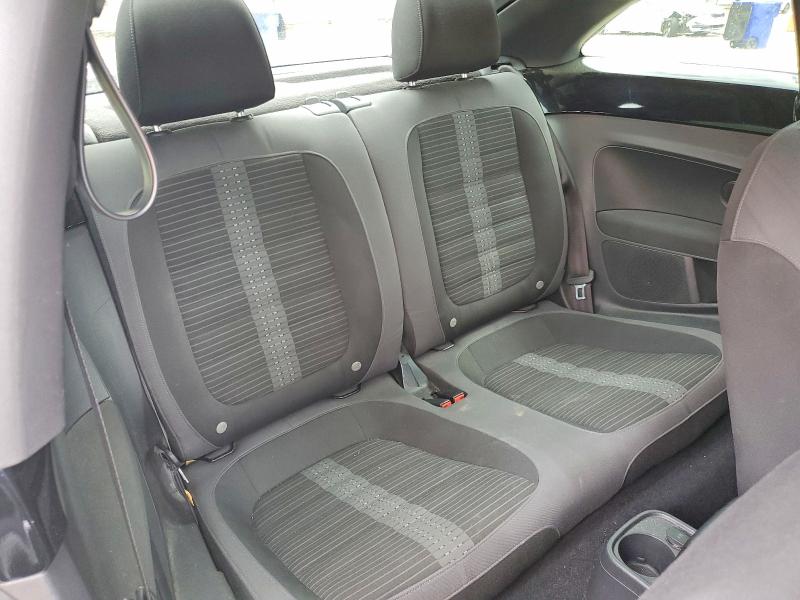 63500886 :رقم المزاد ، 3VWVT7ATXEM609841 vin ، 2014 Volkswagen Beetle مزاد بيع