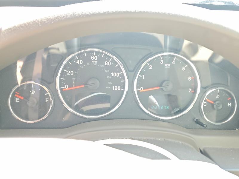 2009 Jeep Liberty მანქანა იყიდება აუქციონზე, vin: 1J8GP28KX9W546660, აუქციონის ნომერი: 66272646