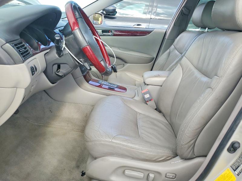 64617086 :رقم المزاد ، JTHBF30G536019830 vin ، 2003 Lexus Es مزاد بيع