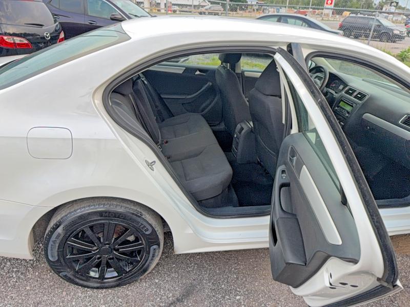 67545636 :رقم المزاد ، 3VWDK7AJ6DM379792 vin ، 2013 Volkswagen Jetta مزاد بيع