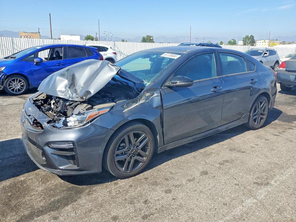 2021 Kia Forte მანქანა იყიდება აუქციონზე, vin: 3KPF34AD6ME354077, აუქციონის ნომერი: 64135666