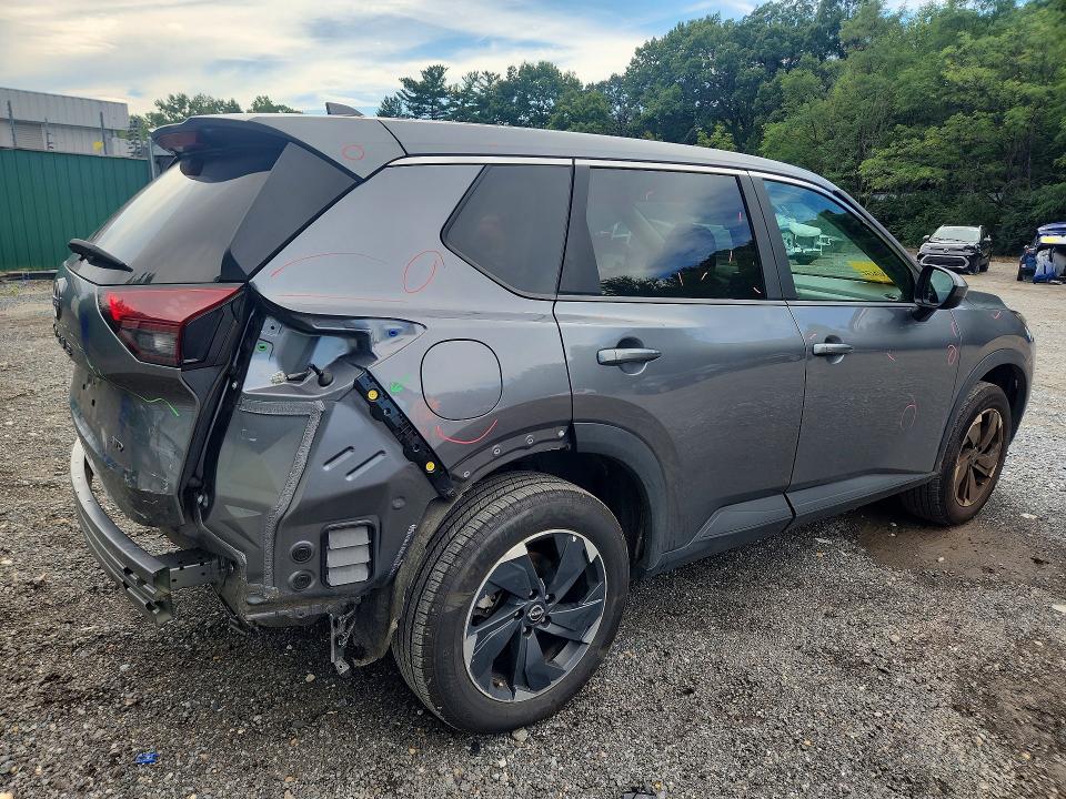 63696616 :رقم المزاد ، 5N1BT3BB9SC812166 vin ، 2025 Nissan Rogue مزاد بيع