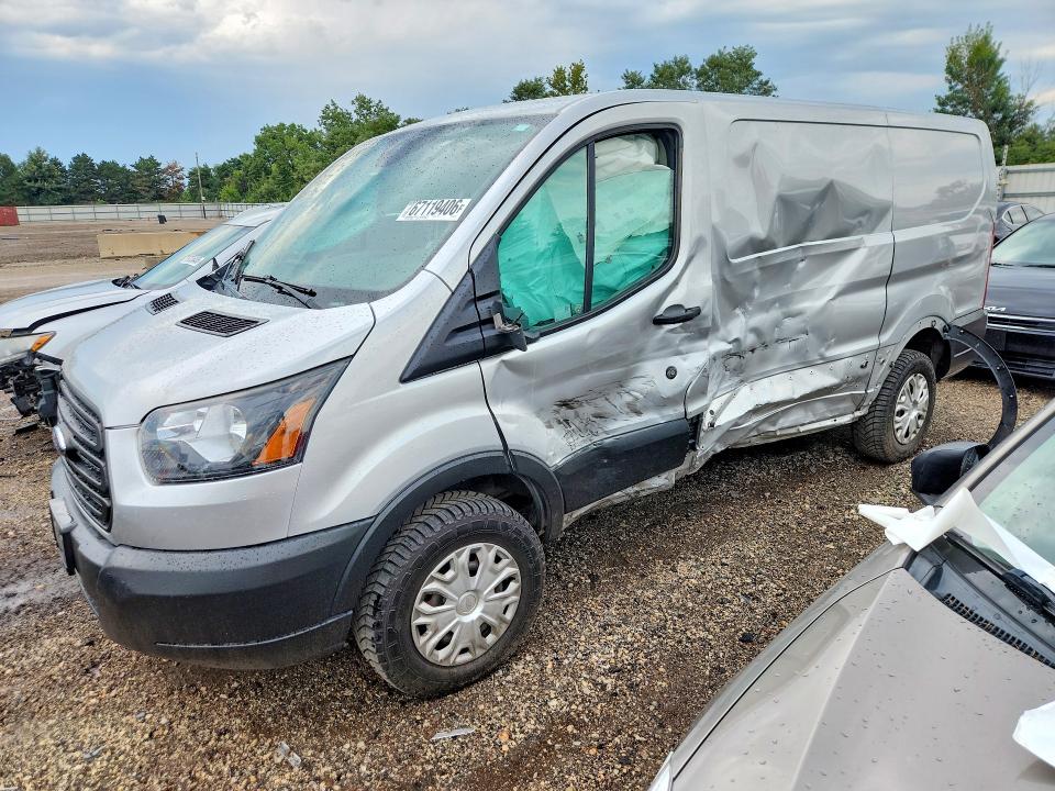 67119406 :رقم المزاد ، 1FTYR1ZM0KKA69797 vin ، 2019 Ford Transit مزاد بيع