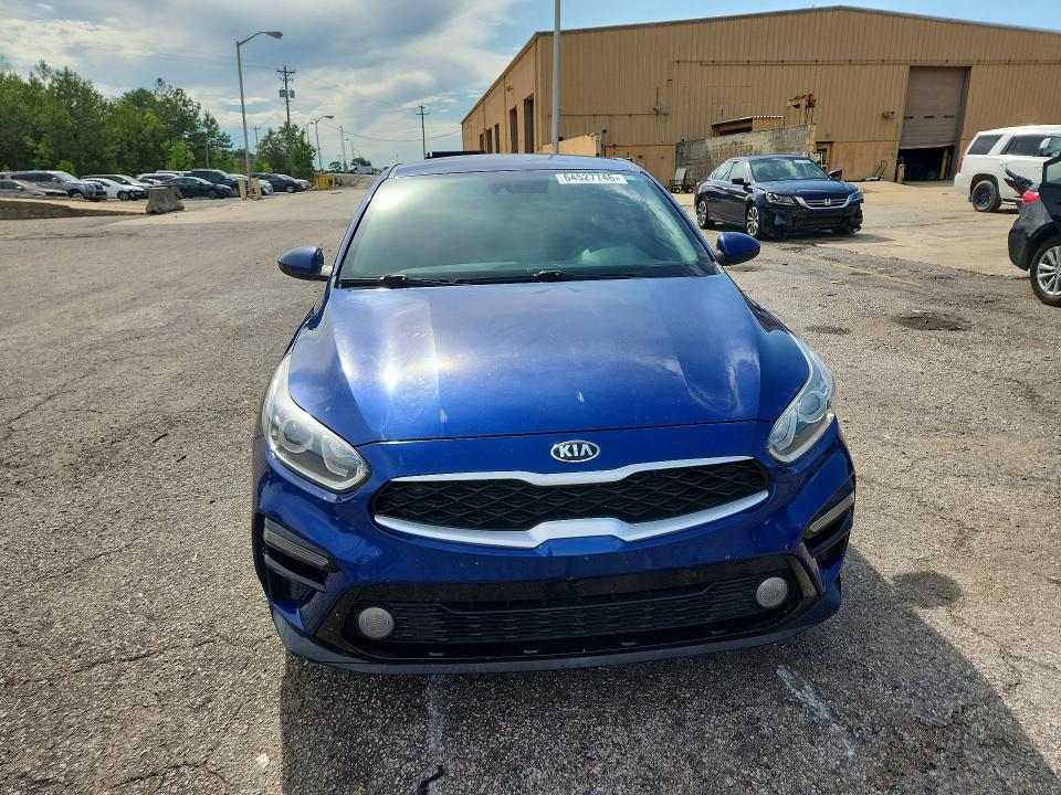 2020 Kia Forte მანქანა იყიდება აუქციონზე, vin: 3KPF24AD1LE213421, აუქციონის ნომერი: 64527746