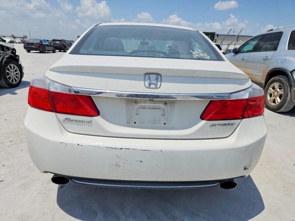 64241726 :رقم المزاد ، 1HGCR2F53FA115830 vin ، 2015 Honda Accord مزاد بيع