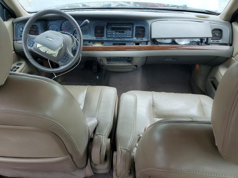 65216366 :رقم المزاد ، 2FAFP74W43X130761 vin ، 2003 Ford Crown Victoria مزاد بيع