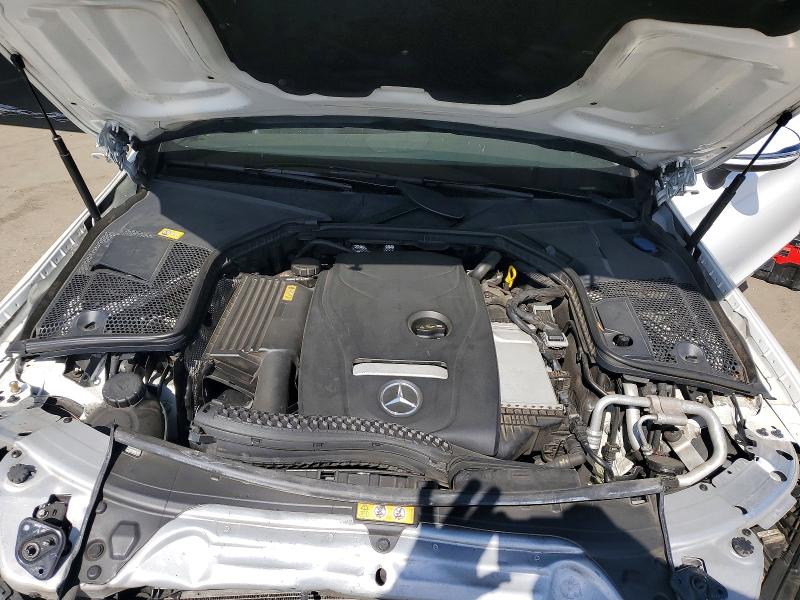 64599866 :رقم المزاد ، WDDWJ4JBXHF367484 vin ، 2017 Mercedes-benz C مزاد بيع