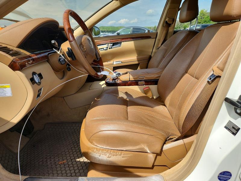 2009 Mercedes-benz S მანქანა იყიდება აუქციონზე, vin: WDDNG86X79A256623, აუქციონის ნომერი: 67378326