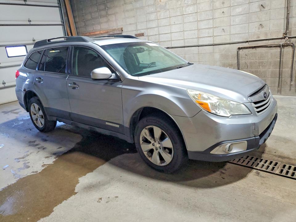 2010 Subaru Outback მანქანა იყიდება აუქციონზე, vin: 4S4BRBGCXA3326619, აუქციონის ნომერი: 63573026