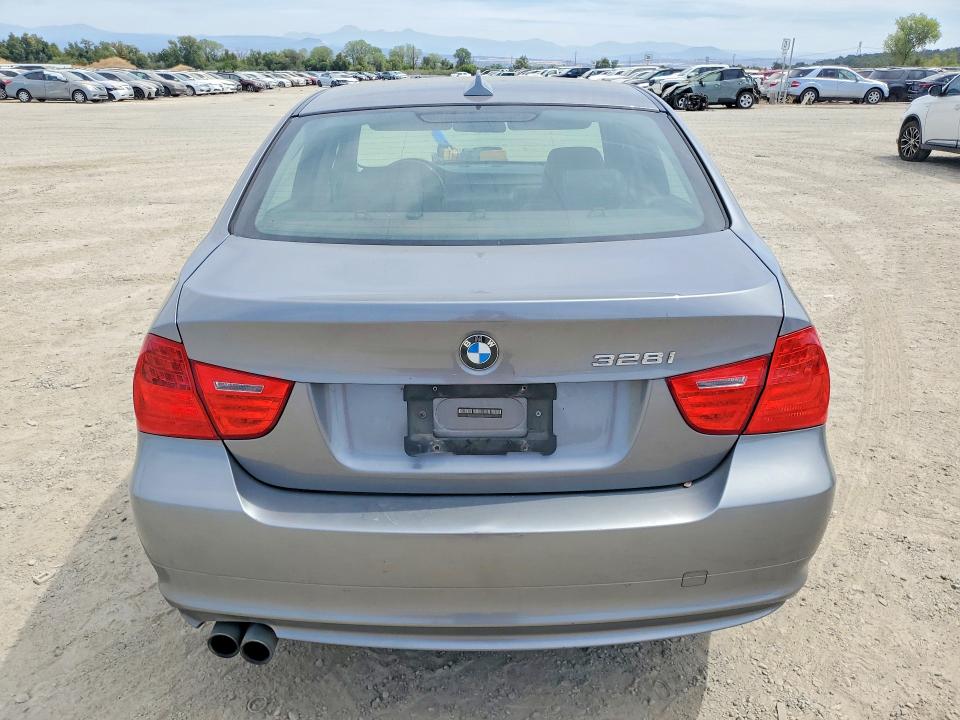 66007986 :رقم المزاد ، WBAPK5C54BA810805 vin ، 2011 Bmw 328 مزاد بيع