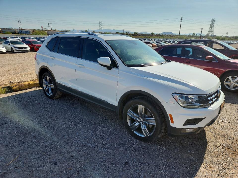 2020 Volkswagen Tiguan მანქანა იყიდება აუქციონზე, vin: 3VV3B7AX2LM061607, აუქციონის ნომერი: 63449696