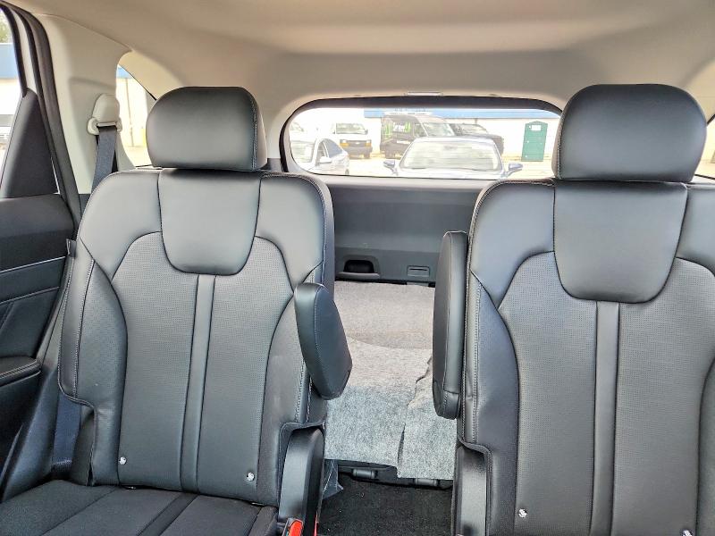 67007076 :رقم المزاد ، 5XYRKDJF8SG343289 vin ، 2025 Kia Sorento مزاد بيع