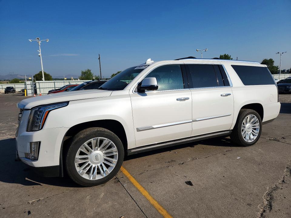 63609726 :رقم المزاد ، 1GYS4KKJ6LR213074 vin ، 2020 Cadillac Escalade مزاد بيع